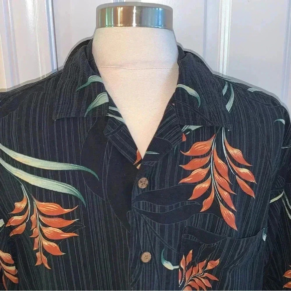 Solitude 100% Silk Hawaiian Shirt Washable Wooden Button Down Men’s Medium Black - Picture 3 of 7